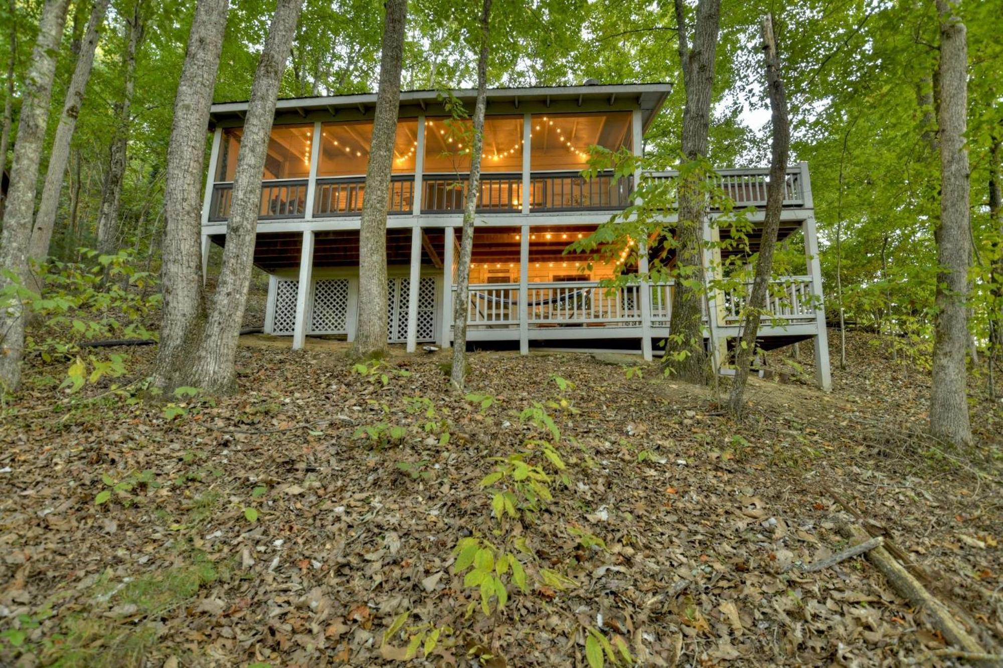 Hygge Haus Rustic Charm Cozy Beds And A Serene Location Ellijay Eksteriør billede