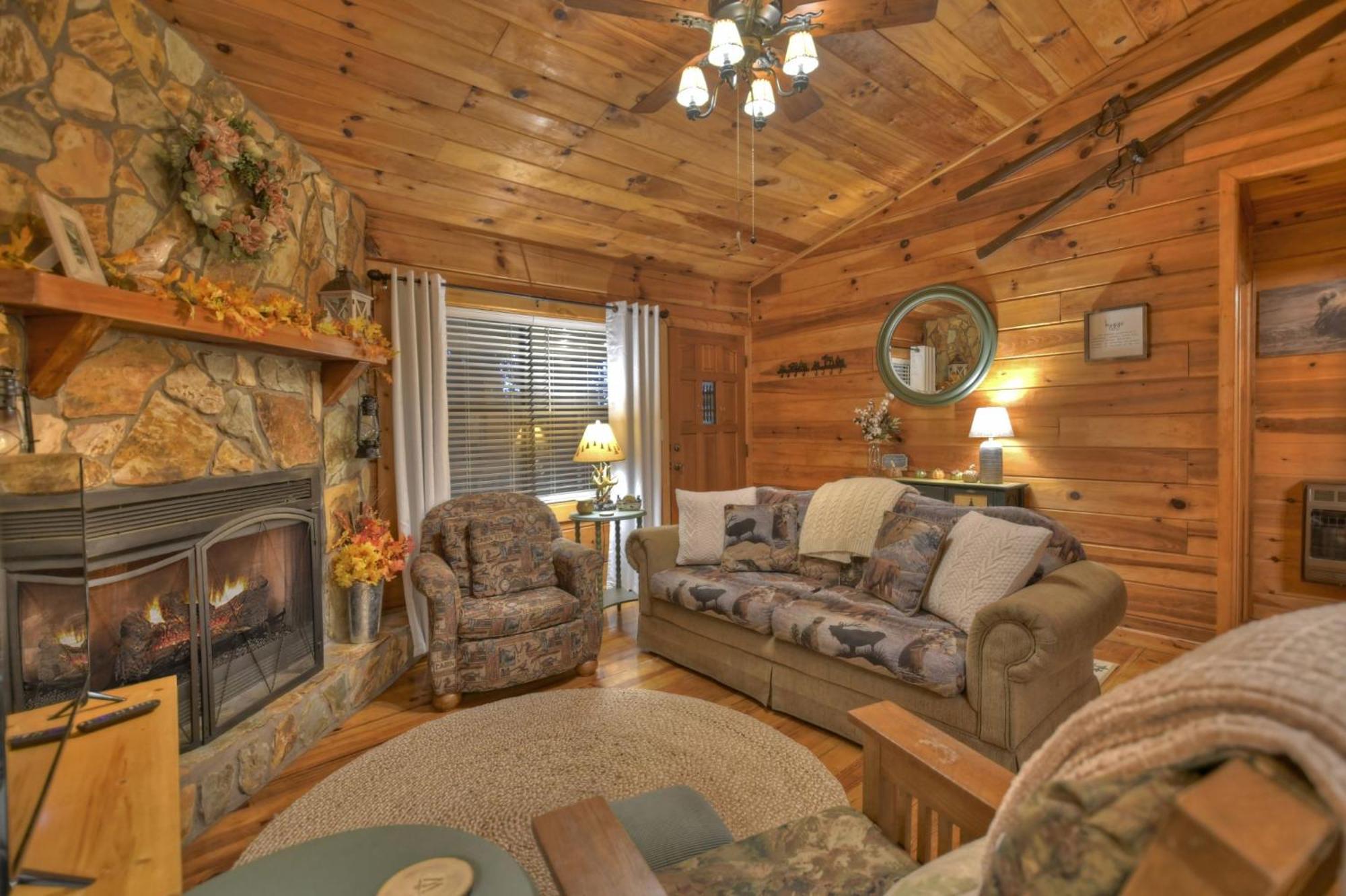 Hygge Haus Rustic Charm Cozy Beds And A Serene Location Ellijay Eksteriør billede