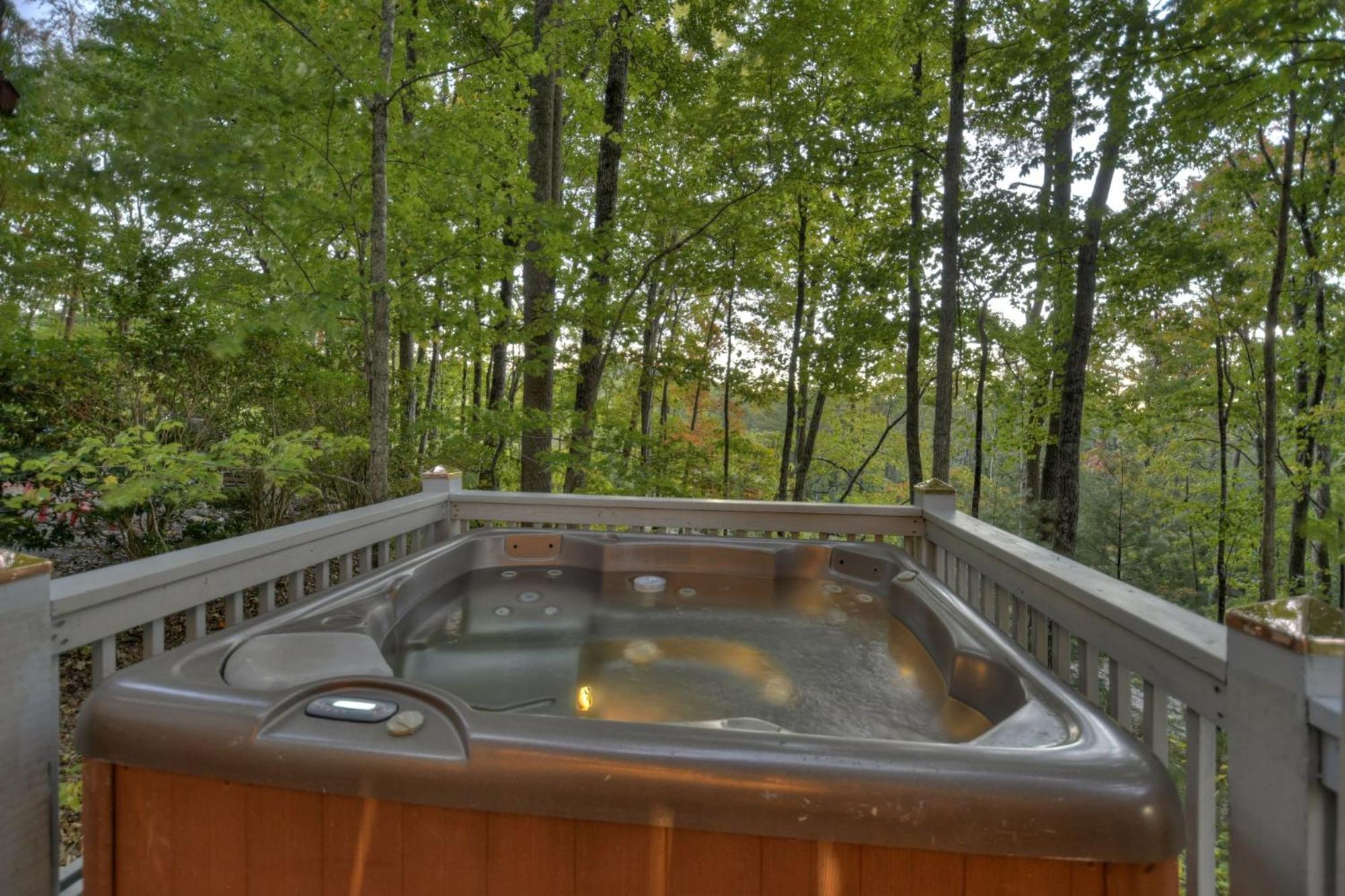 Hygge Haus Rustic Charm Cozy Beds And A Serene Location Ellijay Eksteriør billede