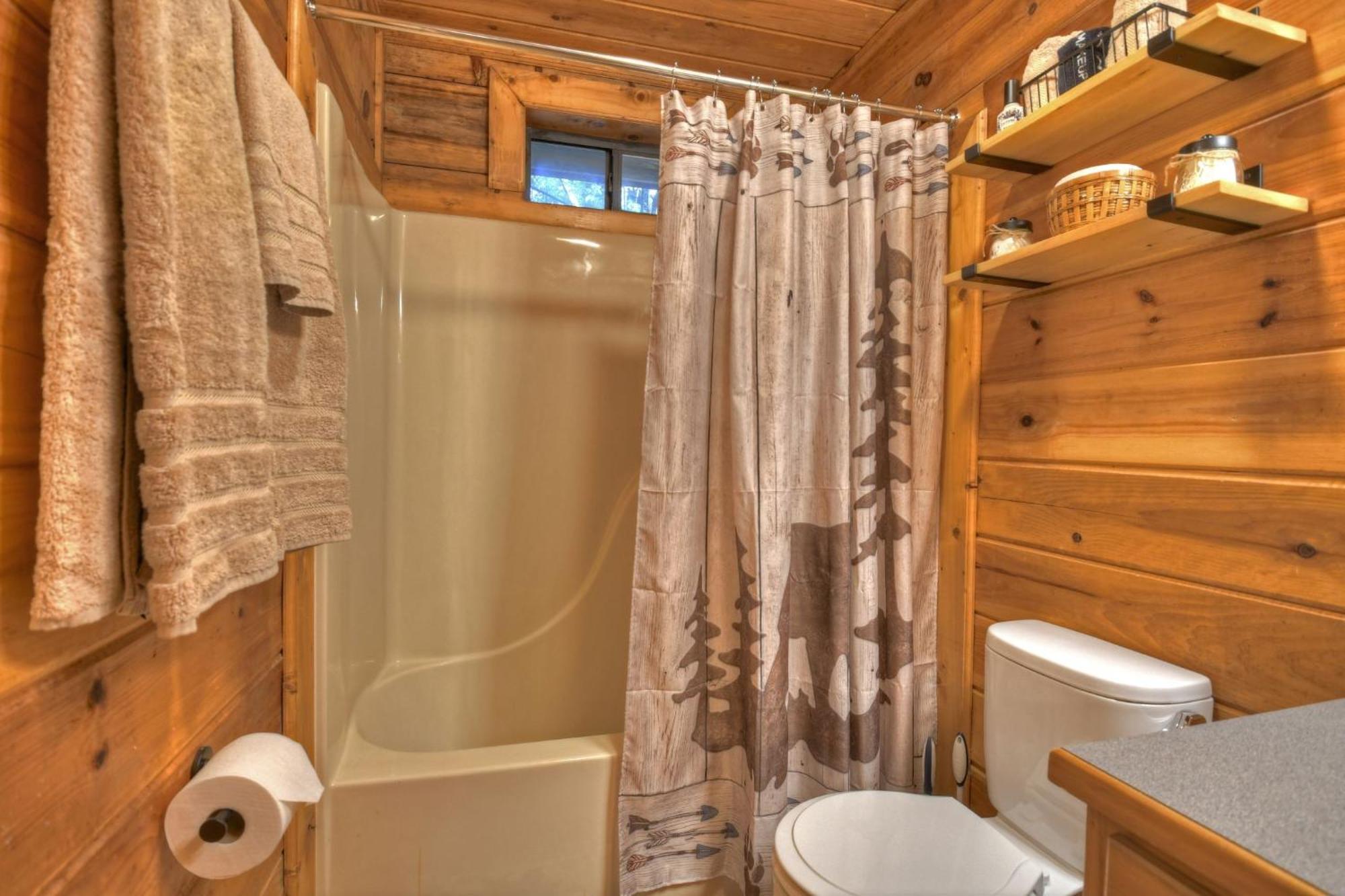 Hygge Haus Rustic Charm Cozy Beds And A Serene Location Ellijay Eksteriør billede