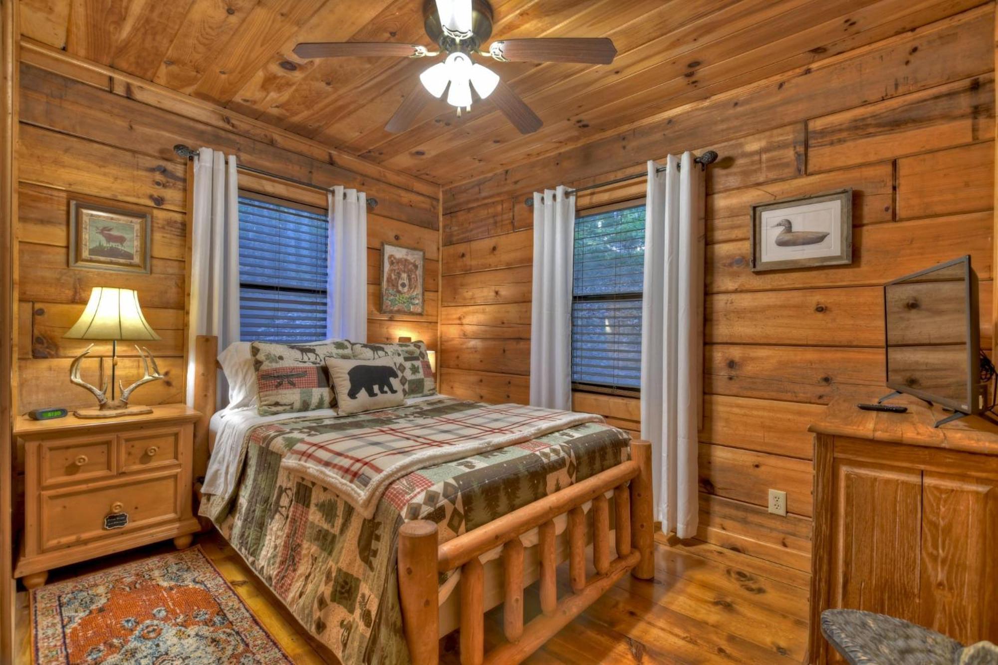 Hygge Haus Rustic Charm Cozy Beds And A Serene Location Ellijay Eksteriør billede