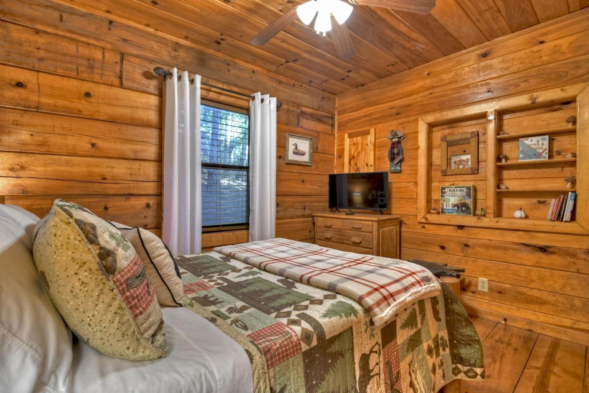 Hygge Haus Rustic Charm Cozy Beds And A Serene Location Ellijay Eksteriør billede