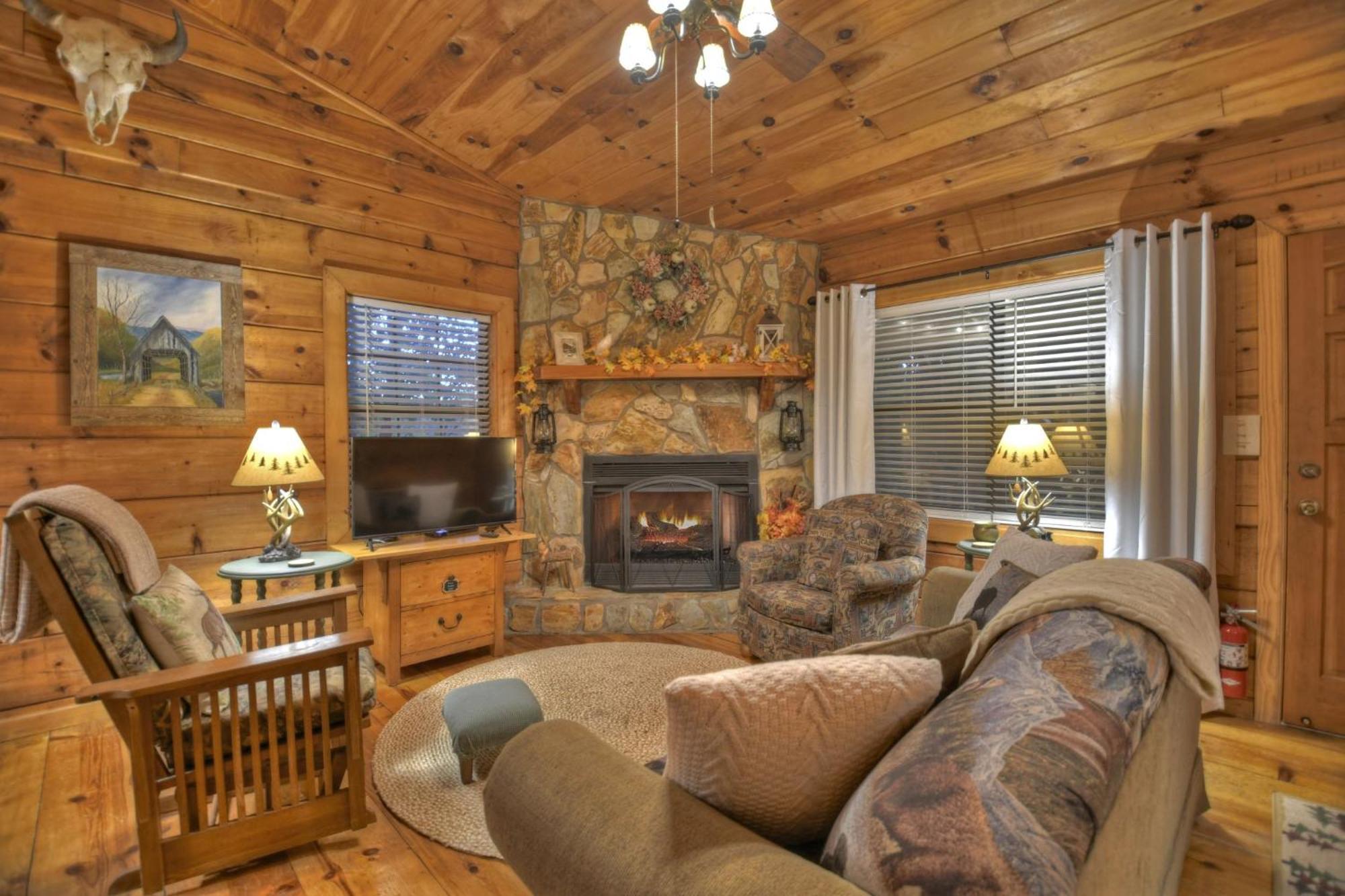 Hygge Haus Rustic Charm Cozy Beds And A Serene Location Ellijay Eksteriør billede